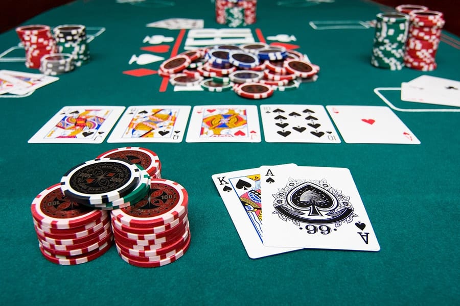 4 câu hỏi đơn giản giúp bạn hiểu về Poker - Hình 3 4 cau hoi don gian giup ban hieu ve poker - hinh 3