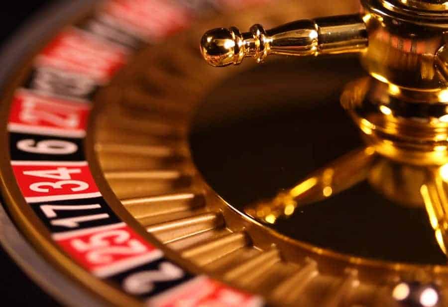 Bí quyết chơi Roulette được nhiều phần thưởng tại các sòng bài - Hình 2 bi quyet choi roulette duoc nhieu phan thuong tai cac song bai - hinh 2