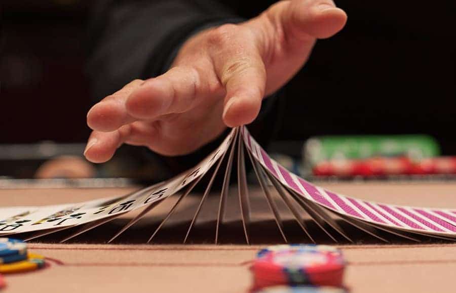bo tui ngay nhung thuat ngu co trong game blackjack truc tuyen - hinh 1