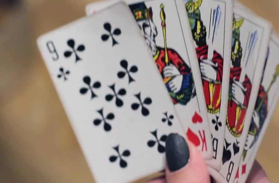 Cách đặt cược hiệu quả khi chơi bài Baccarat - Hình 3 cach dat cuoc hieu qua khi choi bai baccarat - hinh 3