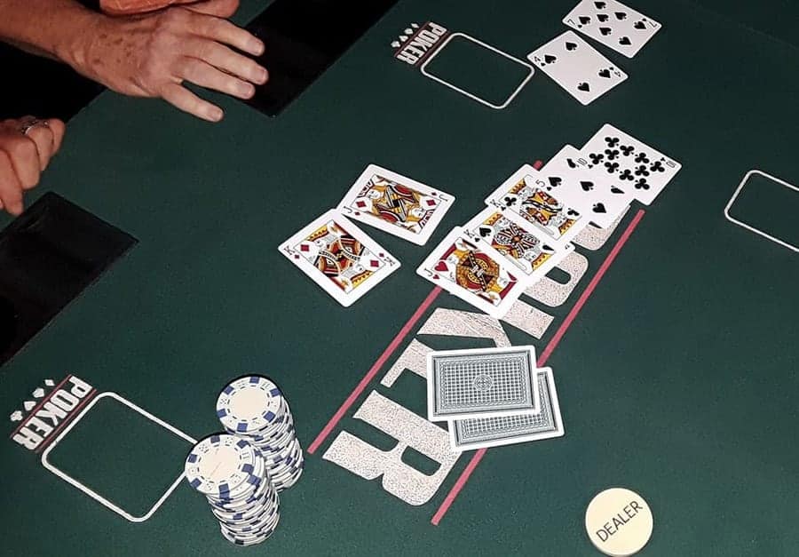 Những điều chưa biết về game Poker online - Hình 2 nhung dieu chua biet ve game poker online - hinh 2