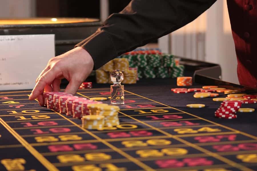 Roulette - “bánh xe nhỏ” đến từ Pháp và những thủ thuật thần kì - Hình 2 roulette - “banh xe nho” den tu phap va nhung thu thuat than ki - hinh 2