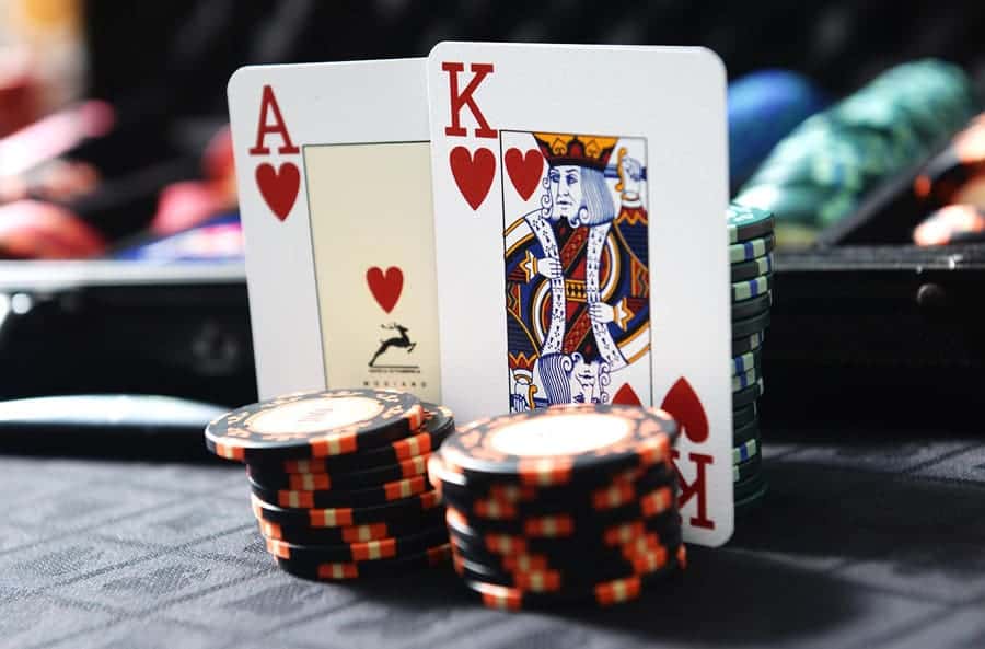 Chơi Poker online cũng có cách thức gian lận để thắng - Hình 1 choi poker online cung co cach thuc gian lan de thang - hinh 1