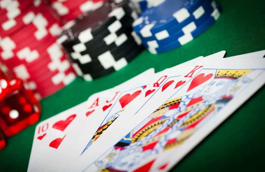 Một trong những cách chơi thắng game Baccarat online - Hình 1 mot trong nhung cach choi thang game baccarat online - hinh 1