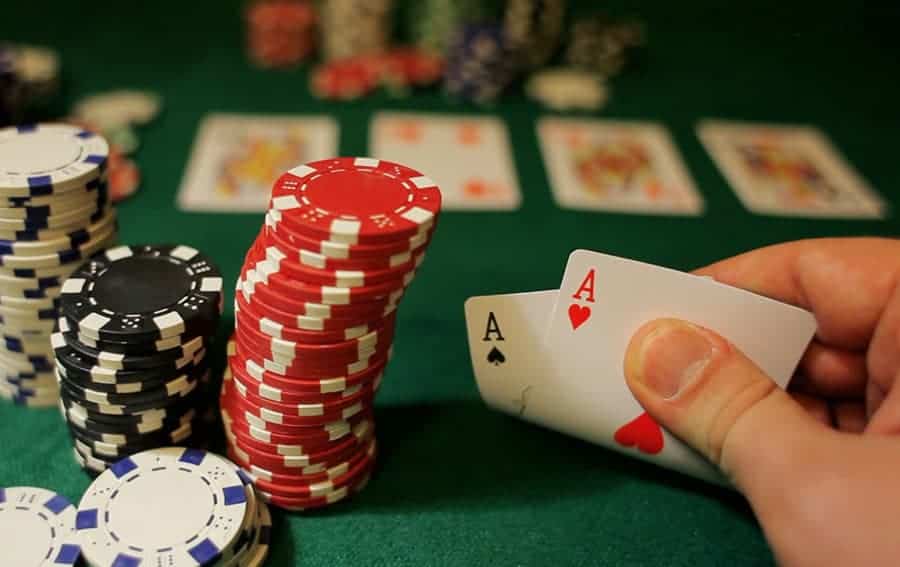 Một trong những cách chơi thắng game Baccarat online - Hình 2 mot trong nhung cach choi thang game baccarat online - hinh 2