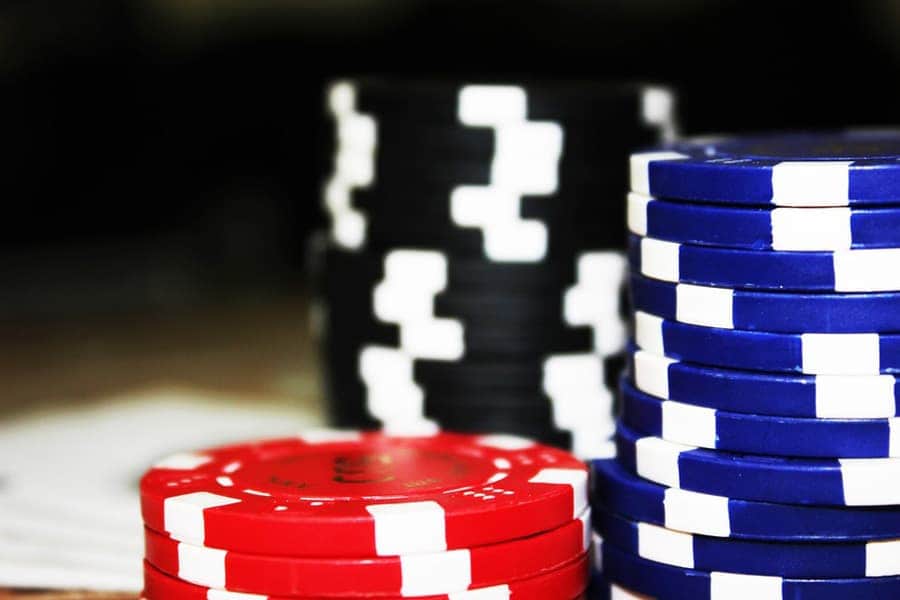 Hướng dẫn chi tiết về chơi bài Baccarat dễ thắng nhất - Hình 3 huong dan chi tiet ve choi bai baccarat de thang nhat - hinh 3