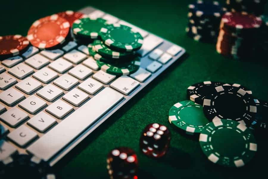 Mẹo đoán bài Poker cực dễ cho người chơi - Hình 1 meo doan bai poker cuc de cho nguoi choi - hinh 1