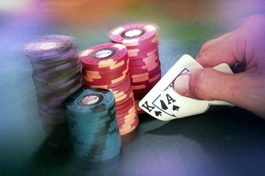 Mẹo đoán bài Poker cực dễ cho người chơi - Hình 3 meo doan bai poker cuc de cho nguoi choi - hinh 3