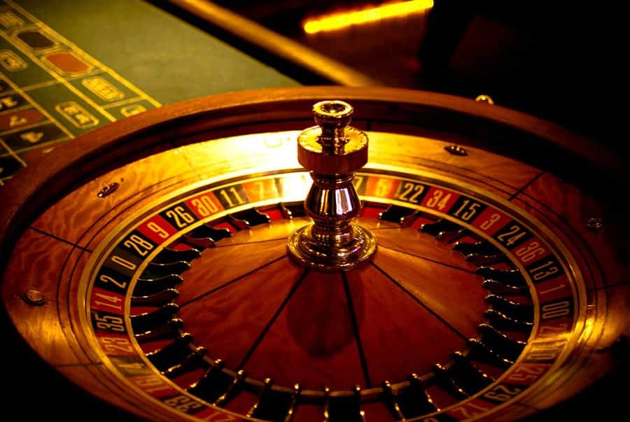 Trò chơi Roulette chứa đựng yếu tố may rủi - Hình 3 tro choi roulette chua dung yeu to may rui - hinh 3
