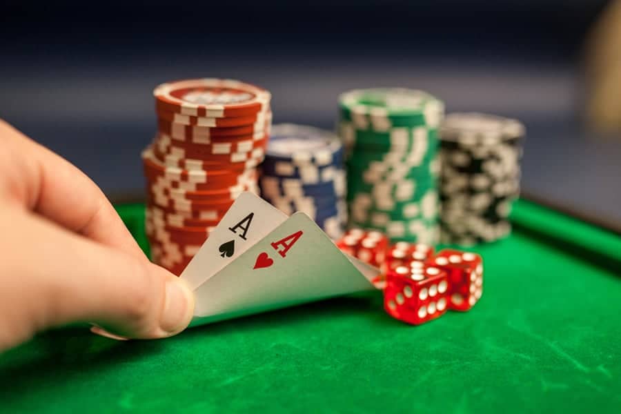 Điều quan trọng nhất khi chơi Poker là gì? - Hình 2 dieu quan trong nhat khi choi poker la gi? - hinh 2