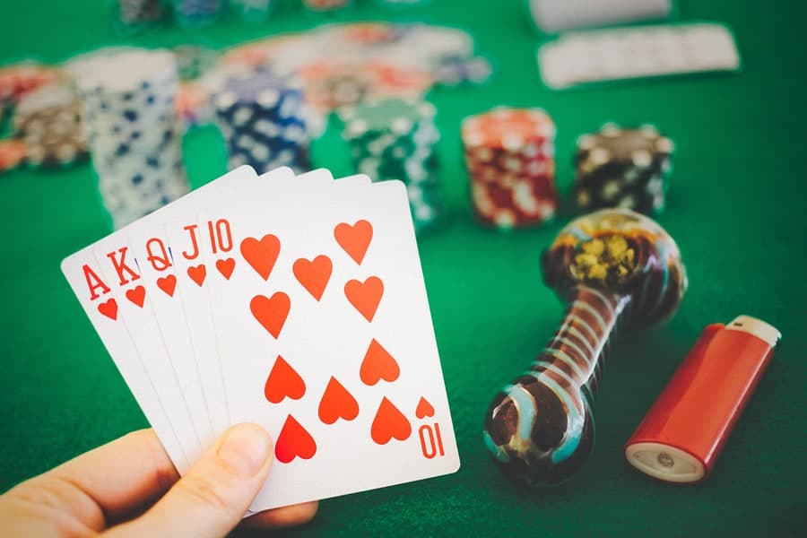 Luật chơi Baccarat có đặc điểm gì thú vị - Hình 2 luat choi baccarat co dac diem gi thu vi - hinh 2