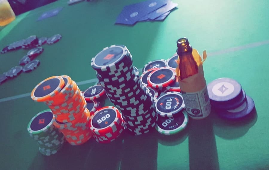 Trở thành cao thủ game Poker online - Hình 2 tro thanh cao thu game poker online - hinh 2