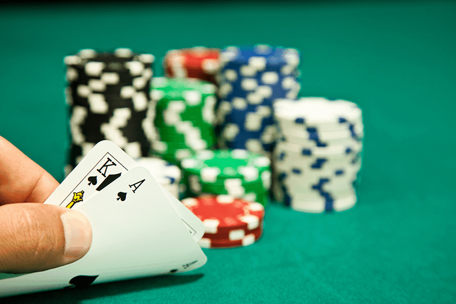 Cụ thể về các nút chọn và trình tự của 1 ván đấu Poker - Hình 2 cu the ve cac nut chon va trinh tu cua 1 van dau poker - hinh 2