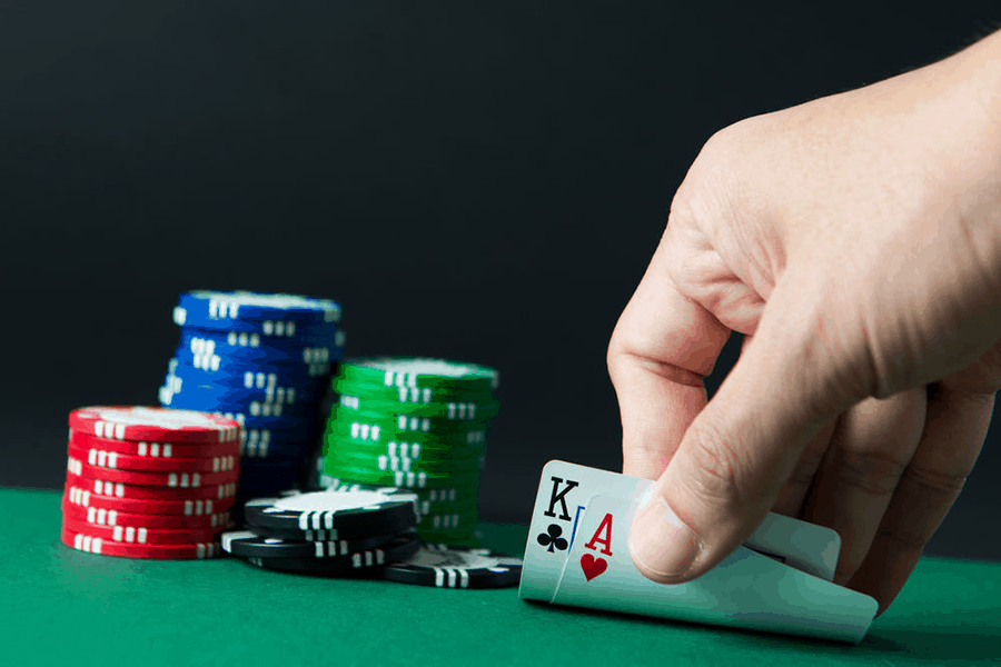 Người chơi Poker nên chuẩn bị những gì? - Hình 2 nguoi choi poker nen chuan bi nhung gi? - hinh 2