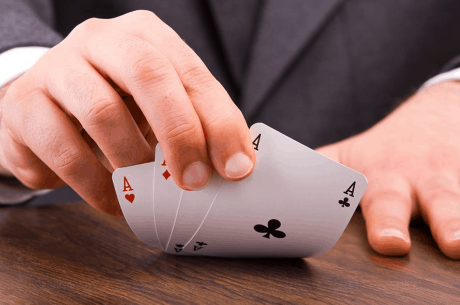 Những thủ thuật để phân loại người chơi trong Poker online - Hình 2 nhung thu thuat de phan loai nguoi choi trong poker online - hinh 2