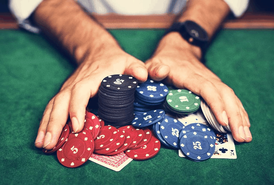 Những điều cần lưu ý để tránh vào bẫy gian lận khi chơi Baccarat - Hình 2 nhung dieu can luu y de tranh vao bay gian lan khi choi baccarat - hinh 2