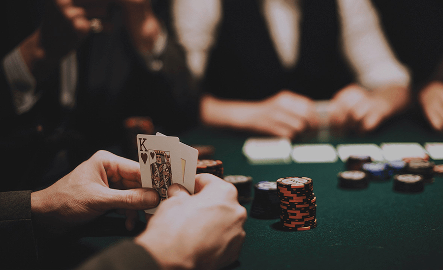 Luật chơi BlackJack và những mẹo chơi cho người mới - Hình 1 luat choi blackjack va nhung meo choi cho nguoi moi - hinh 1
