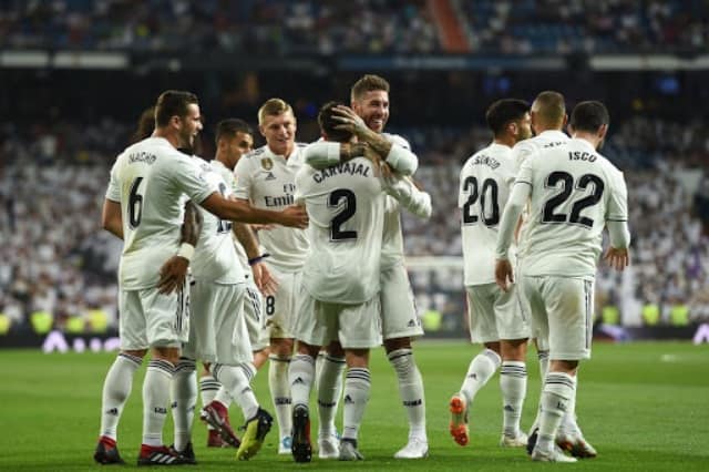 Soi kèo nhà cái bóng đá trận Real Madrid vs Valencia