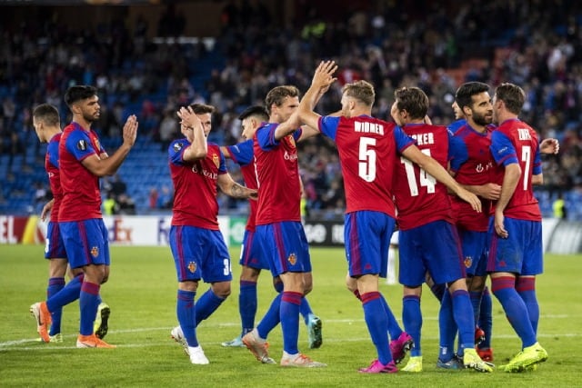Soi kèo nhà cái bóng đá trận Basel vs Eintracht Frankfurt Soi kèo nhà cái bóng đá trận Basel vs Eintracht Frankfurt