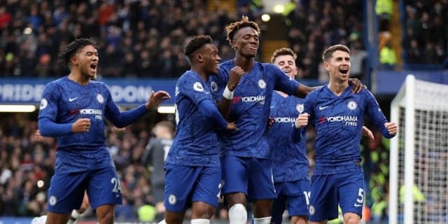 Soi kèo nhà cái bóng đá trận Chelsea vs Wolverhampton Soi kèo nhà cái bóng đá trận Chelsea vs Wolverhampton