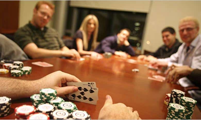 Nâng trình cao thủ với những chiến thuật chơi Poker siêu hay Nang trinh cao thu voi nhung chien thuat choi Poker sieu hay