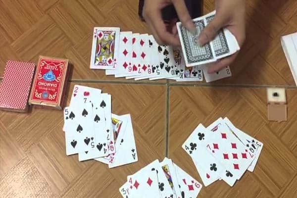 Bí quyết chơi sâm lốc từ các cao thủ Bi quyet choi sam loc tu cac cao thu