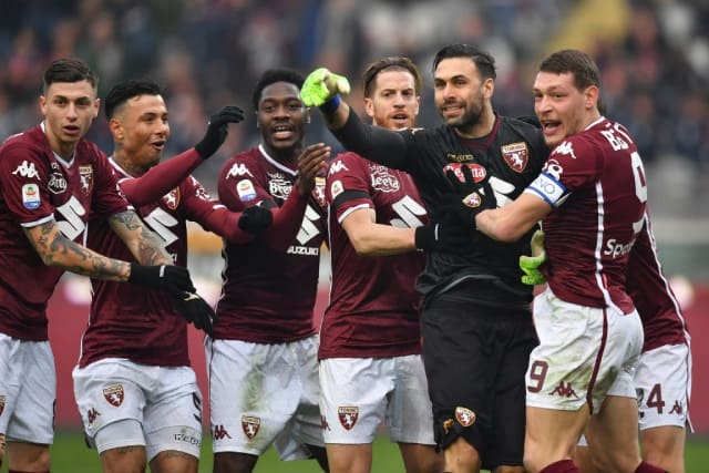 Soi kèo nhà cái bóng đá trận Torino vs Hellas Verona Soi kèo nhà cái bóng đá trận Torino vs Hellas Verona