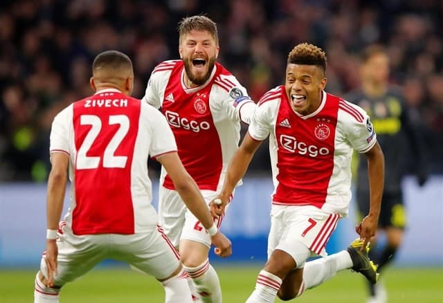 Soi kèo nhà cái bóng đá trận Ajax vs Lille Soi kèo nhà cái bóng đá trận Ajax vs Lille