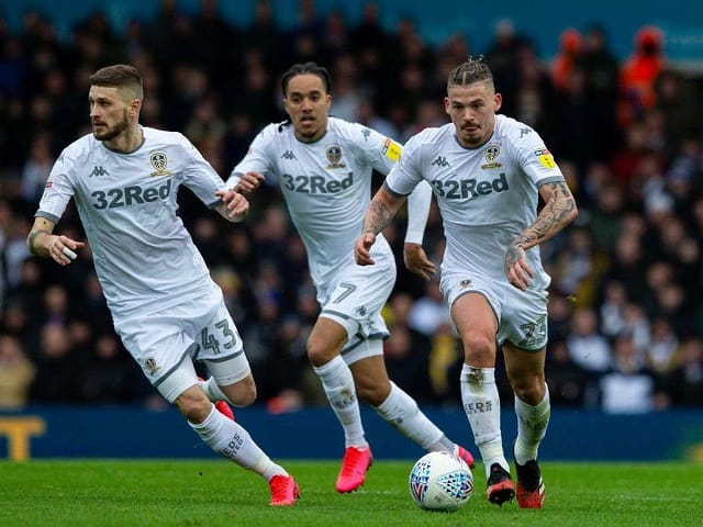 Soi kèo nhà cái bóng đá trận Leeds Utd vs Crystal Palace