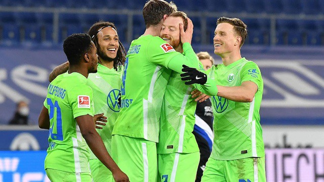 Soi kèo nhà cái bóng đá trận Wolfsburg vs Hertha Berlin Soi kèo nhà cái bóng đá trận Wolfsburg vs Hertha Berlin
