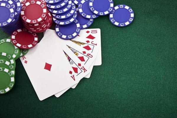 Cung kham pha meo choi xi dach Blackjack