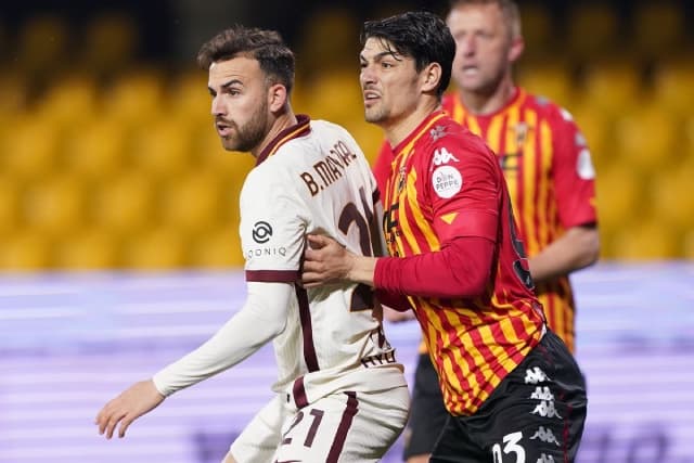 Soi kèo nhà cái bóng đá trận Benevento vs Fiorentina Soi kèo nhà cái bóng đá trận Benevento vs Fiorentina