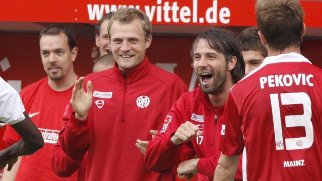 Soi kèo nhà cái bóng đá trận Mainz vs Freiburg Soi kèo nhà cái bóng đá trận Mainz vs Freiburg