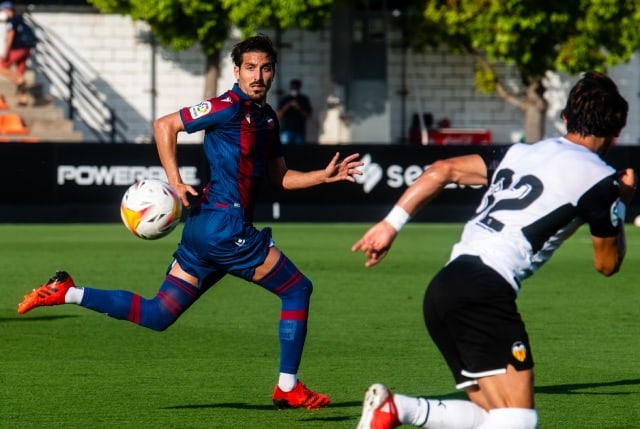 Soi kèo nhà cái bóng đá trận Levante vs Rayo Vallecano Soi kèo nhà cái bóng đá trận Levante vs Rayo Vallecano