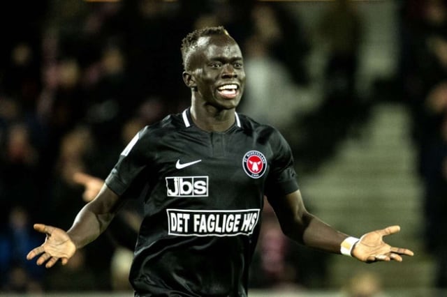 Soi kèo nhà cái bóng đá trận Midtjylland vs Ludogorets Soi kèo nhà cái bóng đá trận Midtjylland vs Ludogorets