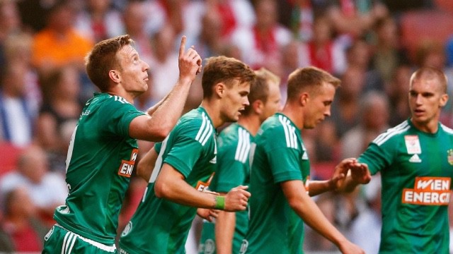 Soi kèo nhà cái bóng đá trận Rapid Vienna vs Genk Soi kèo nhà cái bóng đá trận Rapid Vienna vs Genk