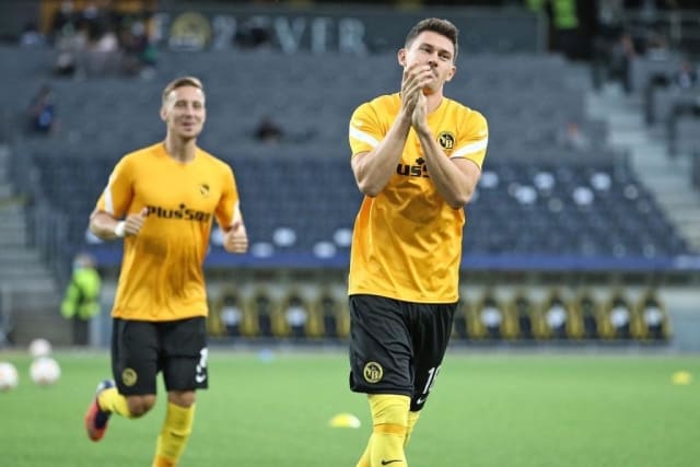 Soi kèo nhà cái bóng đá trận Young Boys vs Man Utd