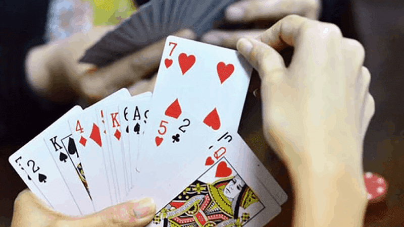 Mẹo chơi tiến lên miền Nam cứ chơi là thắng
