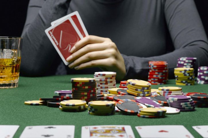 Vì sao bạn cần loại bỏ suy nghĩ chơi gian lận sớm trong poker? Vi sao ban can loai bo suy nghi choi gian lan som trong poker?