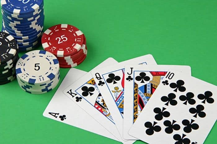 Bạn cần biết đến những gì khi đánh bài Sâm lốc miền Bắc? Ban can biet den nhung gi khi danh bai Sam loc mien Bac?