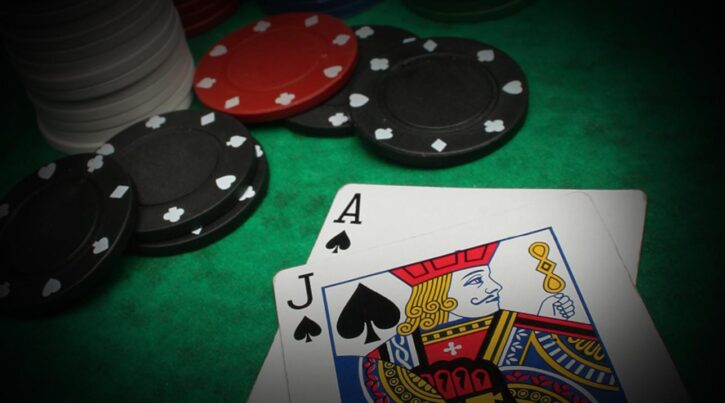Blackjack là gì? Giải đáp những câu hỏi hay gặp khi chơi Blackjack la gi? Giai dap nhung cau hoi hay gap khi choi