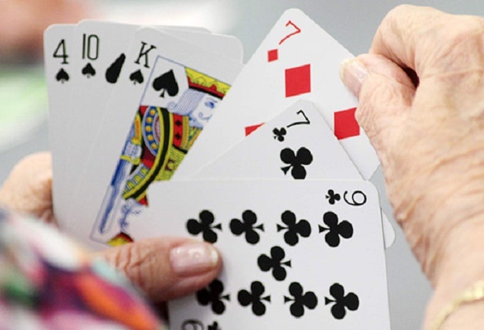 Game bài phỏm có gì đặc biệt để thu hút được phần lớn người chơi? Game bai phom co gi dac biet de thu hut duoc phan lon nguoi choi?