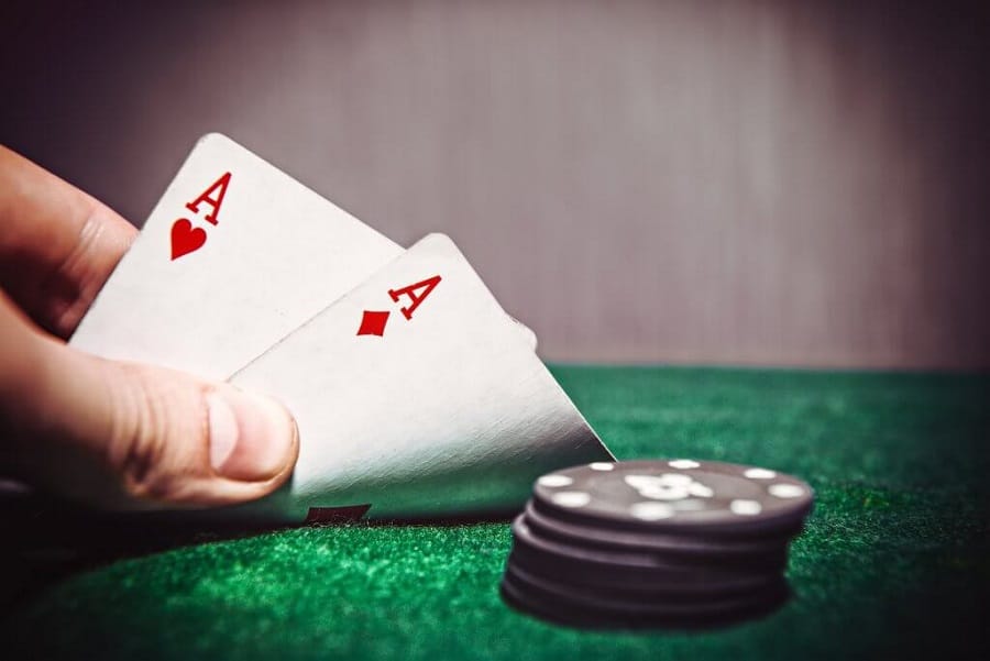 kham pha ve cach de gia tang co hoi thang trong moi van bai poker
